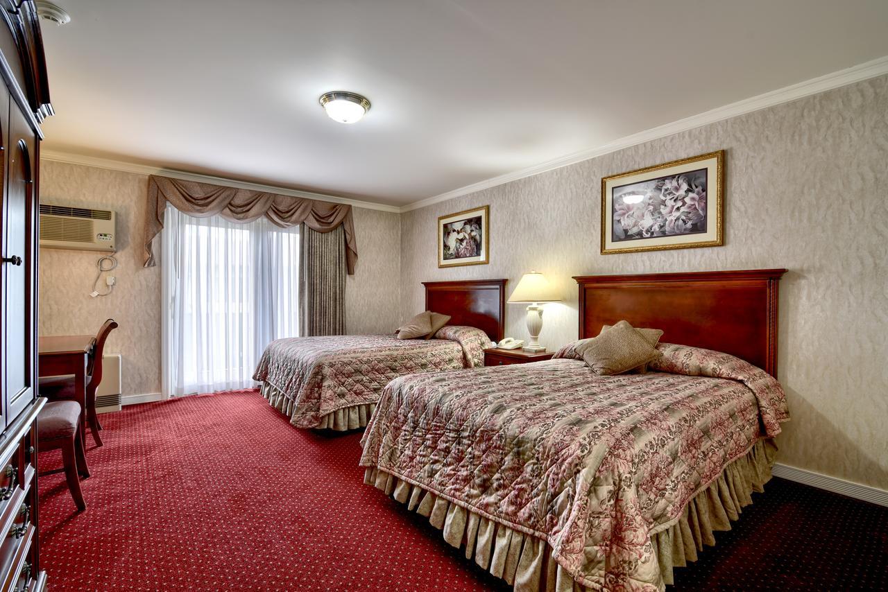 Roosevelt Inn & Suites Saratoga Springs Ballston Spa Buitenkant foto